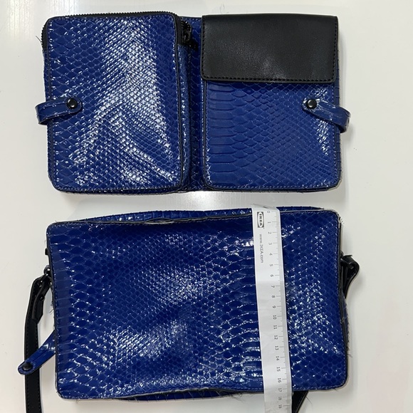 Kendall & Kylie Backpack With Accessories - Picture 11 of 14